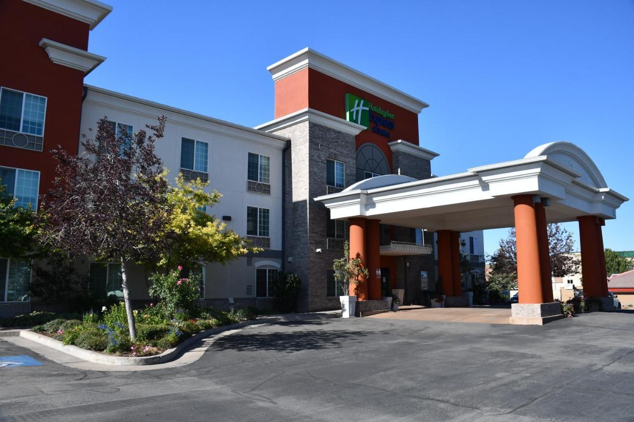 Holiday Inn Express Hotel & Suites Evanston By Ihg מראה חיצוני תמונה