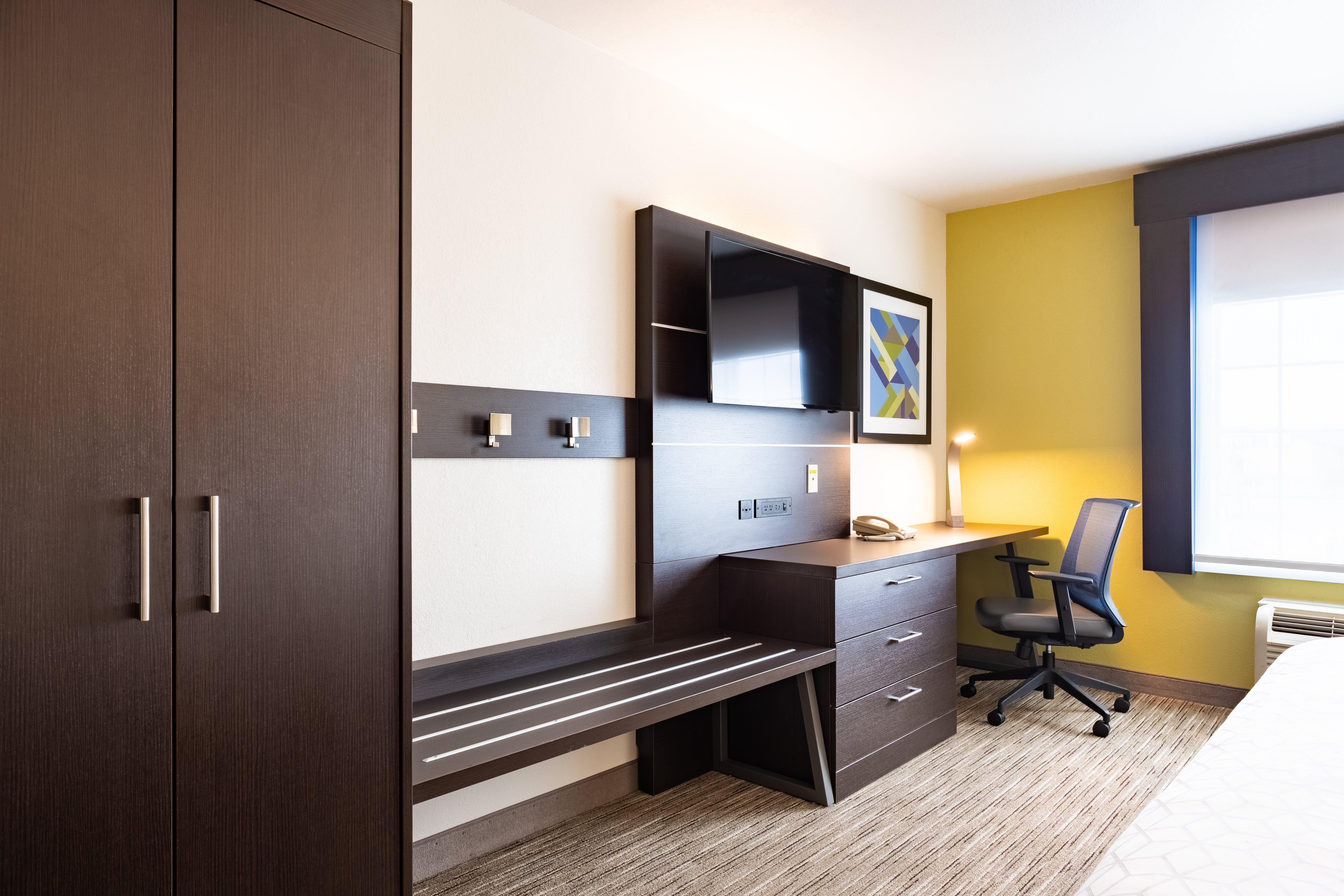 Holiday Inn Express Hotel & Suites Evanston By Ihg מראה חיצוני תמונה