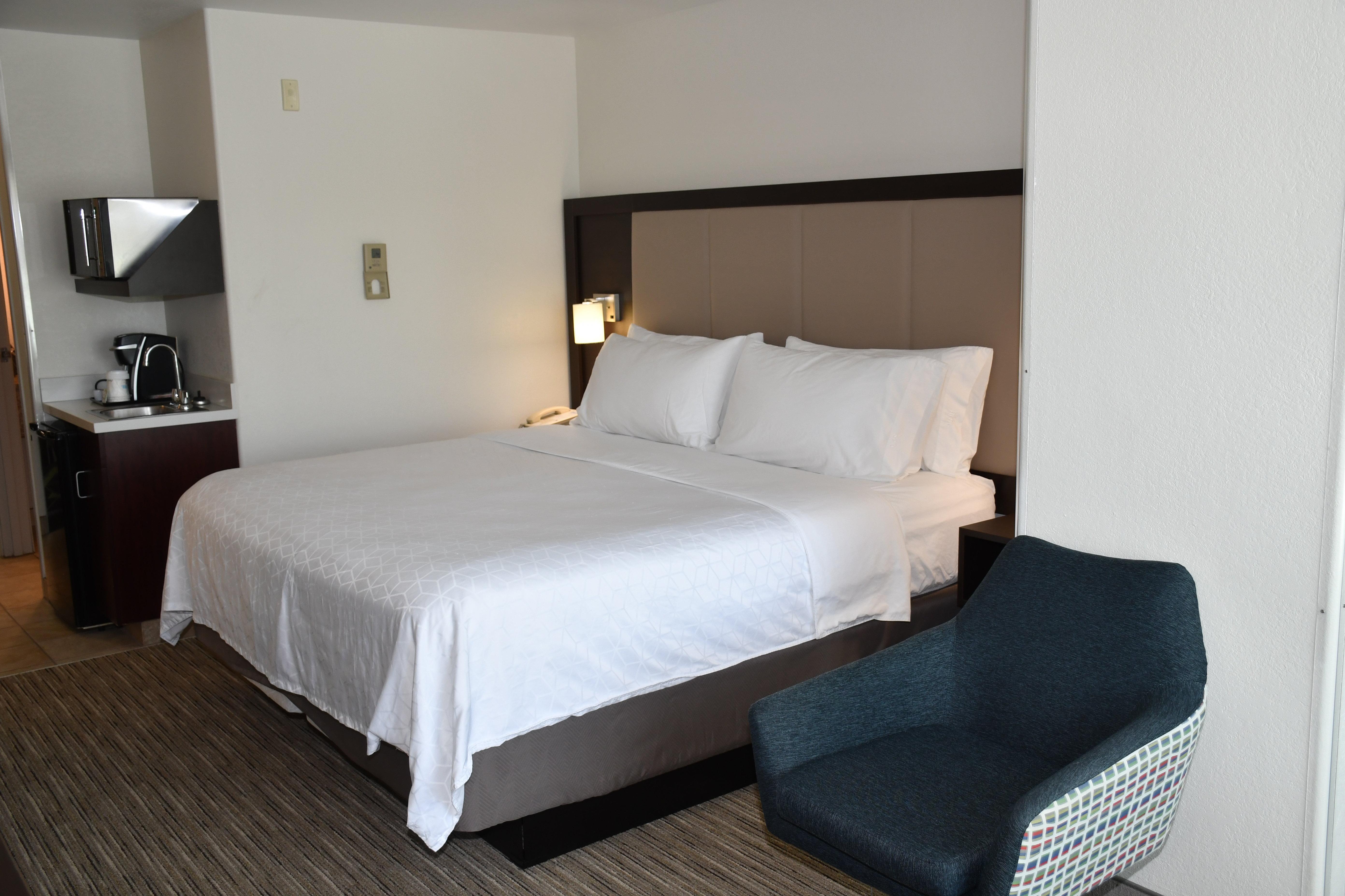 Holiday Inn Express Hotel & Suites Evanston By Ihg מראה חיצוני תמונה