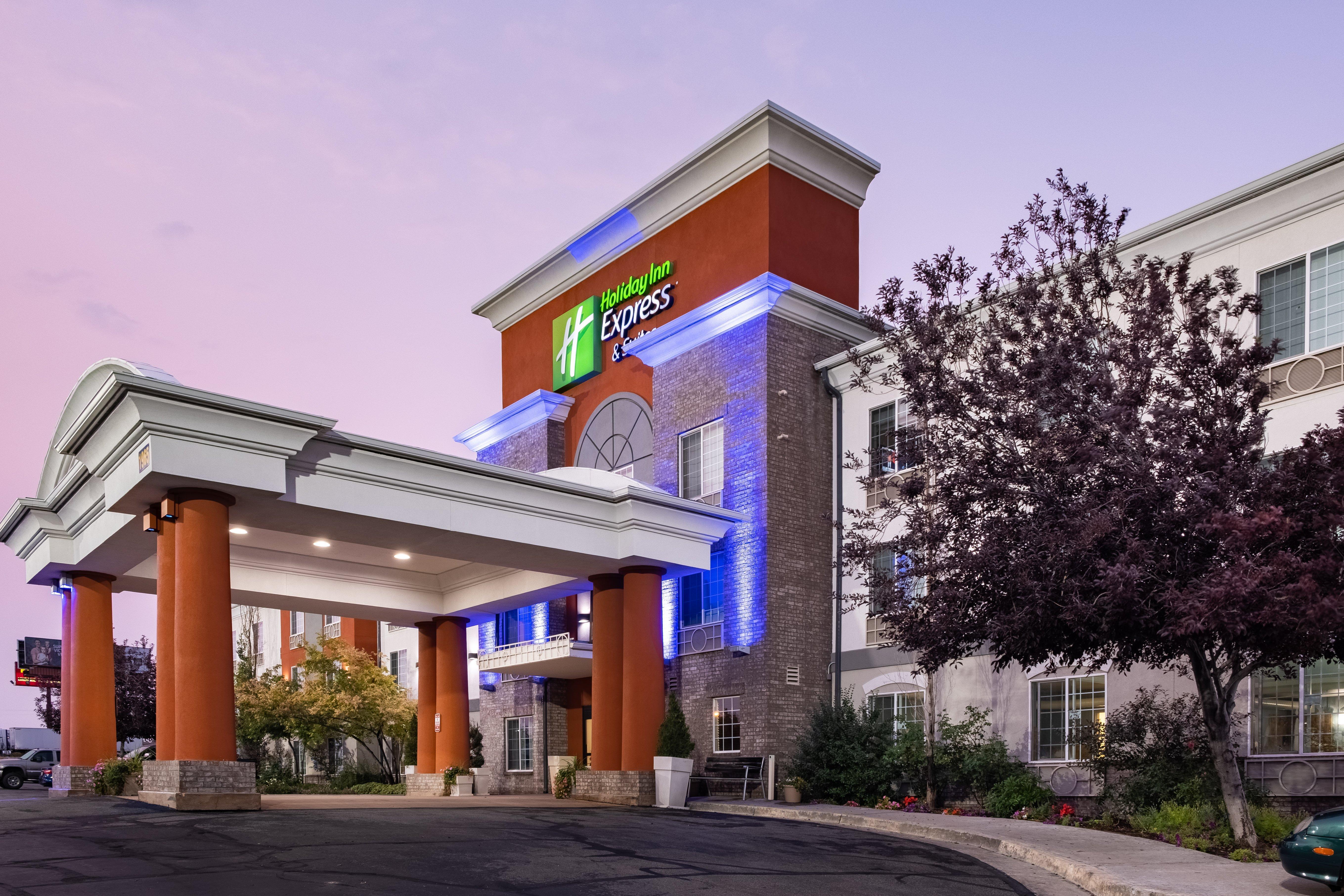 Holiday Inn Express Hotel & Suites Evanston By Ihg מראה חיצוני תמונה